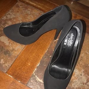 Black heels size 7 barely worn